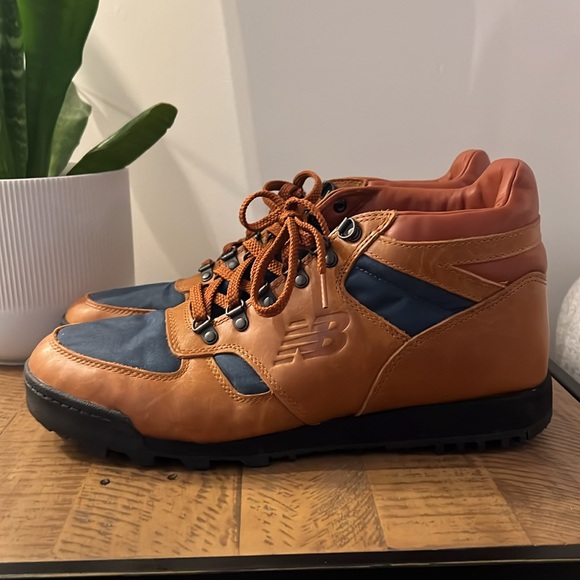 NWOT New Balance Rainier Boot Urainog Brown - Size 14 - Picture 2 of 7